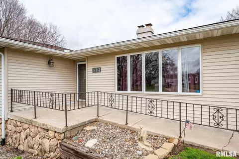 406 Westview Dr, Atkinson, IL 61235 photo 3
