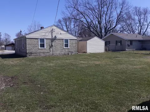 1810 14th St, Silvis, IL 61282 photo 10