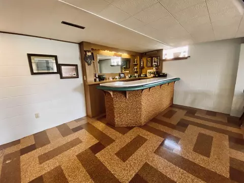 304 Oakview Ter, Aledo, IL 61231 photo 8