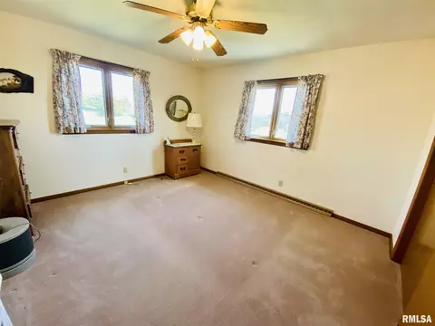 304 Oakview Ter, Aledo, IL 61231 photo 16