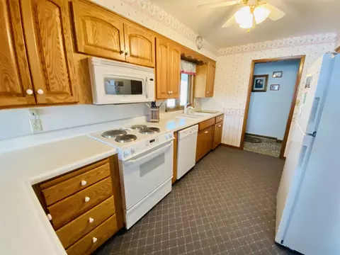 304 Oakview Ter, Aledo, IL 61231 photo 14