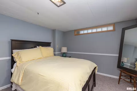 3219 9th St, Moline, IL 61265 photo 27