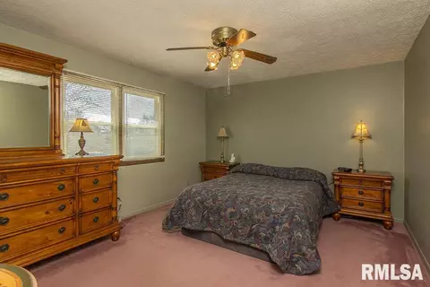 313 Cherokee Dr, Park View, IA 52748 photo 14