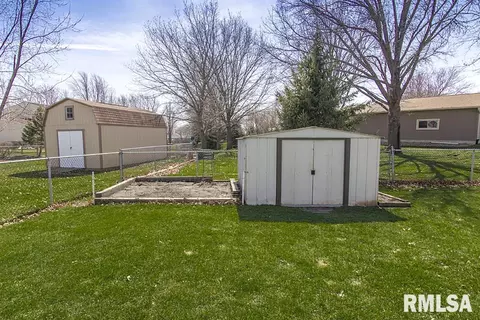 313 Cherokee Dr, Park View, IA 52748 photo 31