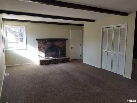 604 W 14th Ave, Hampton, IL 61256 photo 2