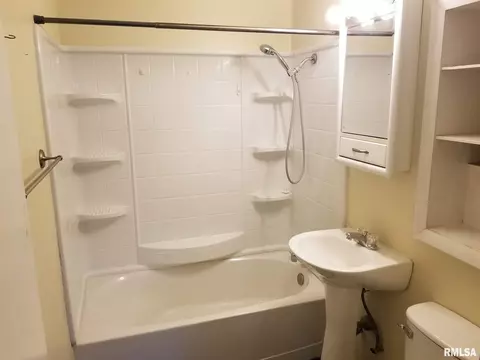 604 W 14th Ave, Hampton, IL 61256 photo 9