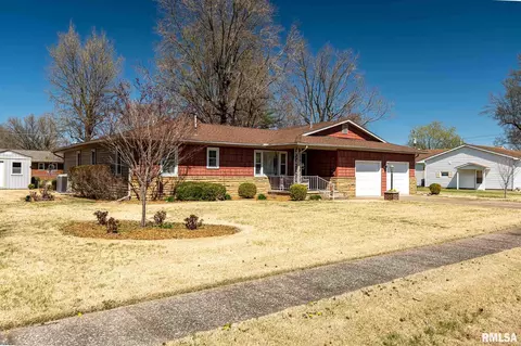 1502 W Malden St, Marion, IL 62959 photo 21