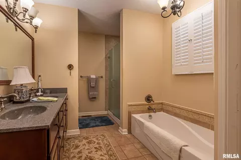 1502 W Malden St, Marion, IL 62959 photo 16