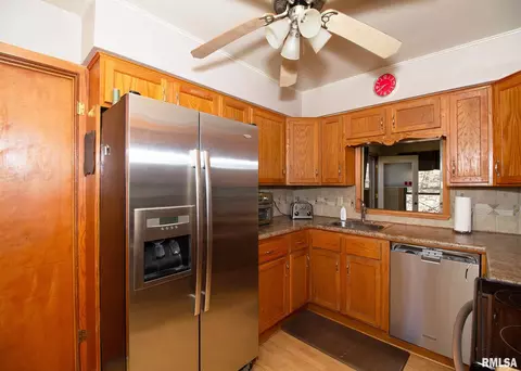 3226 11th Ave, Moline, IL 61265 photo 9
