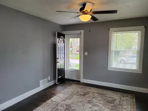 1923 24th St, Moline, IL 61265 photo 7