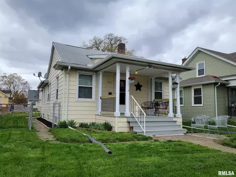 1923 24th St, Moline, IL 61265 photo 26
