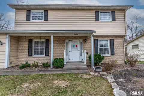 2809 2nd St, Moline, IL 61265 photo 3