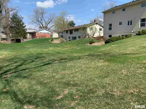 2809 2nd St, Moline, IL 61265 photo 23