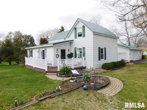 242 Oak St, Andover, IL 61233 photo 1