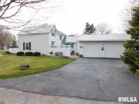 242 Oak St, Andover, IL 61233 photo 3