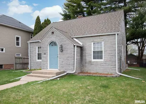 405 45th St, Moline, IL 61265 photo 24