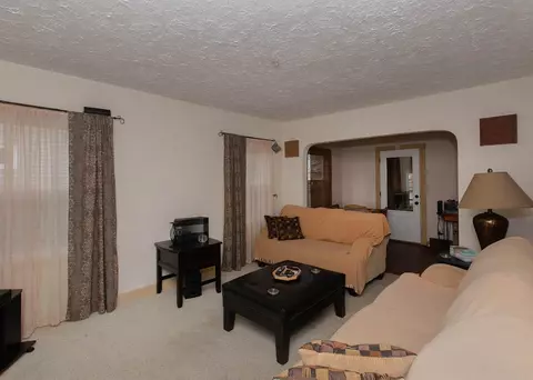 405 45th St, Moline, IL 61265 photo 5