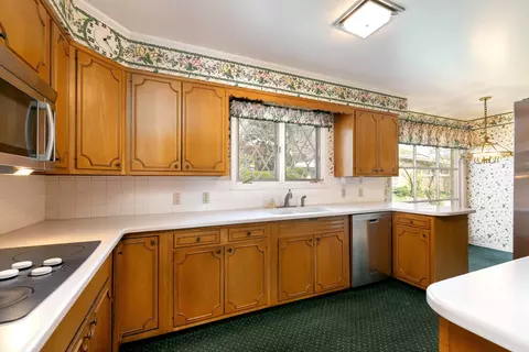 3107 27th Ave, Moline, IL 61265 photo 9
