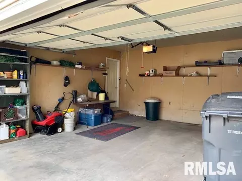 1715 N 4th St, Clinton, IA 52732 photo 35