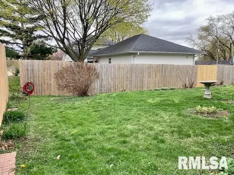 1715 N 4th St, Clinton, IA 52732 photo 23