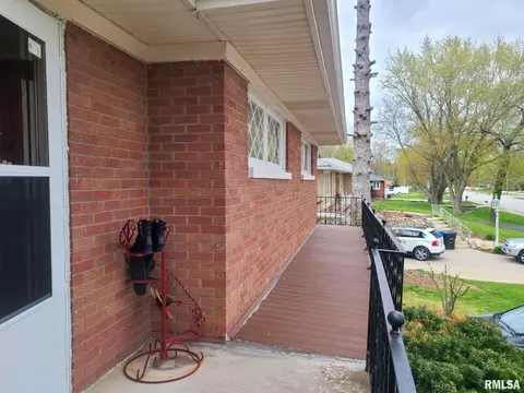 1501 36th Ave, Moline, IL 61265 photo 2