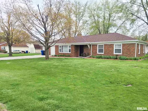 1559 39th Ave, Moline, IL 61265 photo 1