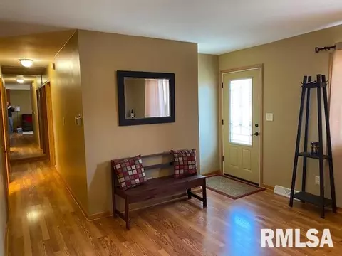 1102 4th Street A, Hampton, IL 61256 photo 4