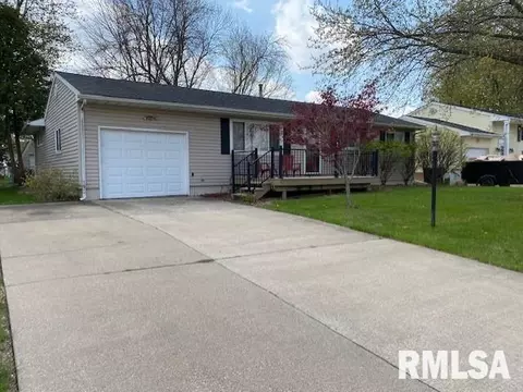 1102 4th Street A, Hampton, IL 61256 photo 2