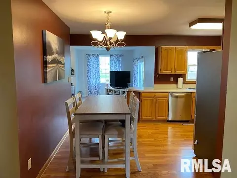 1102 4th Street A, Hampton, IL 61256 photo 6
