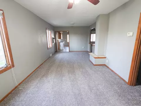 434 50th St, Moline, IL 61265 photo 3