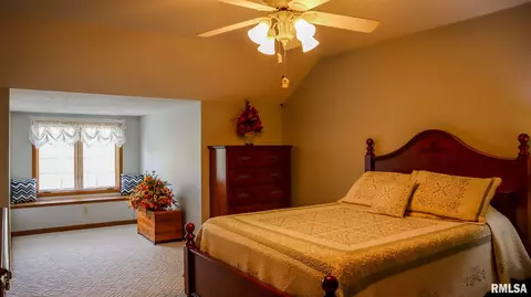 6386 Tyner Ln, Marion, IL 62959 photo 16