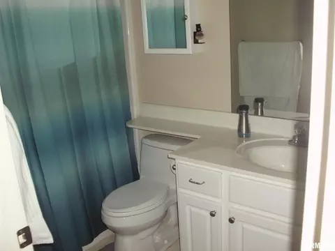 2411 34th St, Moline, IL 61265 photo 15