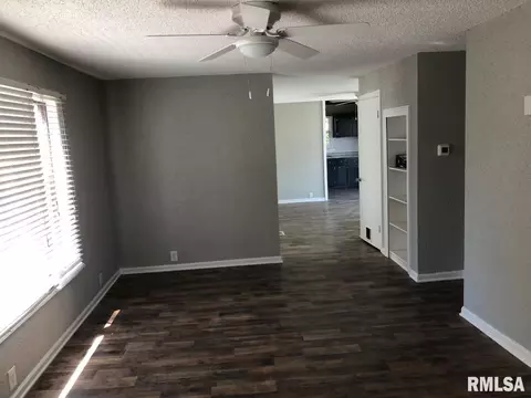 1219 12th Ave, Moline, IL 61265 photo 6