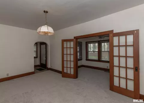 2951 12th Ave, Moline, IL 61265 photo 6