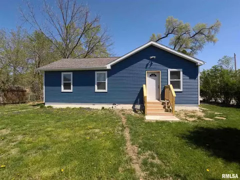 711 3rd St, Silvis, IL 61282 photo 2