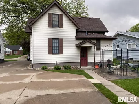 3110 14th St, Moline, IL 61265 photo 3