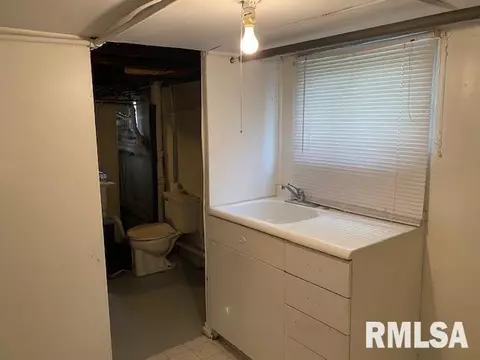125 5th St, Silvis, IL 61282 photo 24