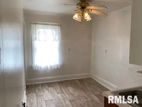 125 5th St, Silvis, IL 61282 photo 20