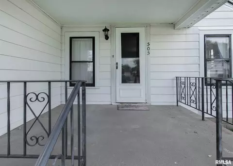 505 8th Ave, Silvis, IL 61282 photo 3