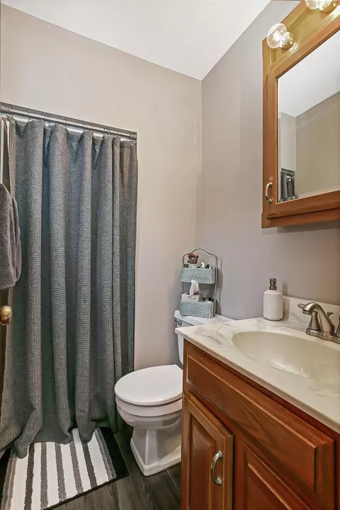 121 S Park View Dr, Eldridge, IA 52748 photo 15