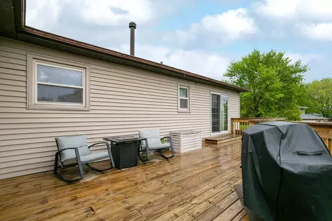 121 S Park View Dr, Eldridge, IA 52748 photo 24