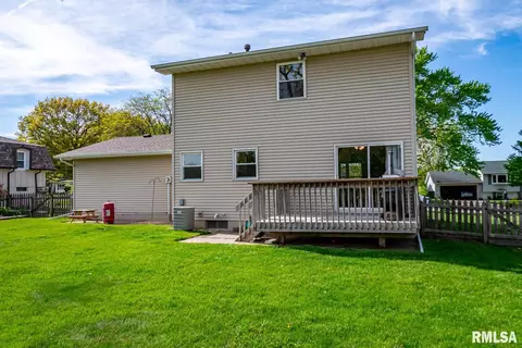 41 Parkview Dr, Eldridge, IA 52748 photo 21