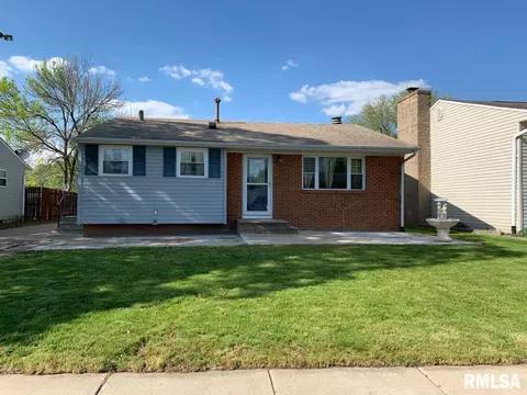 4825 47th Ave, Moline, IL 61265 photo 1