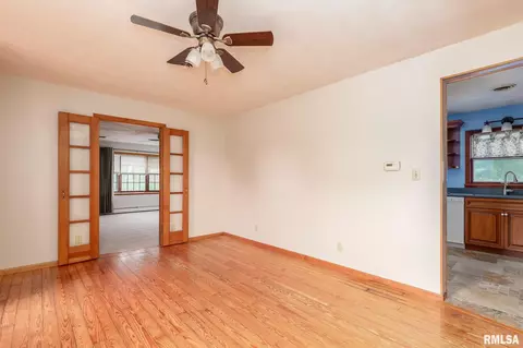 404 Cedar St, Andover, IL 61233 photo 11