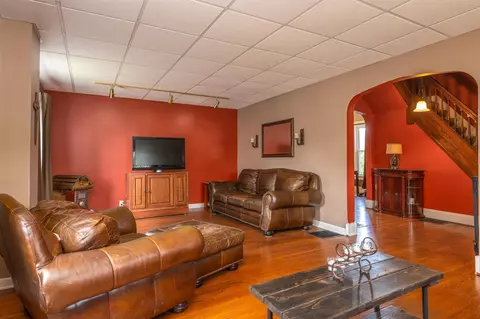 133 Dwight St, Kewanee, IL 61443 photo 5