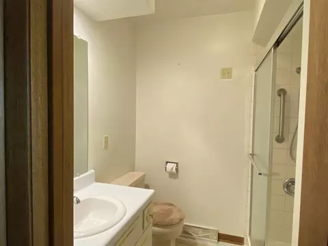 3005 54th St, Moline, IL 61265 photo 9