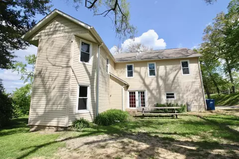1106 2nd Ave, Silvis, IL 61282 photo 3