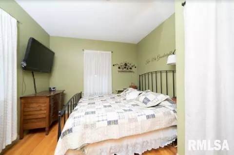1185 25th St, Moline, IL 61265 photo 25