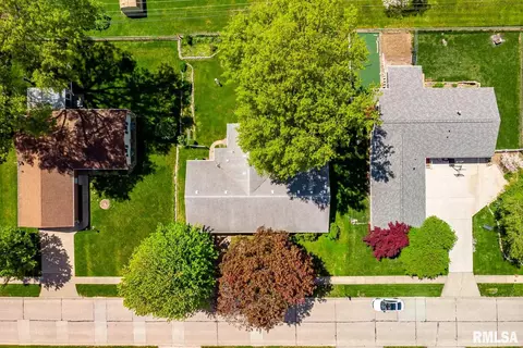 3529 49th St, Moline, IL 61265 photo 7