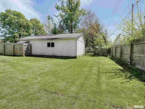 3905 26th St, Moline, IL 61265 photo 17
